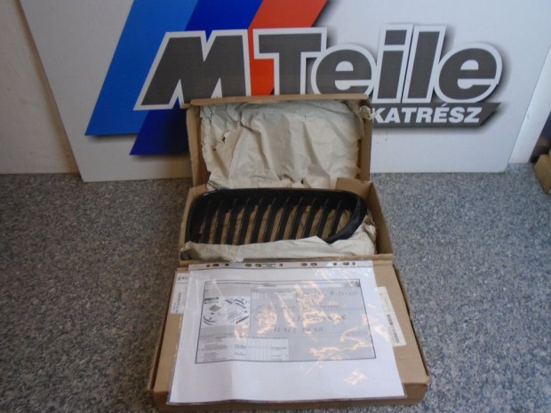 [GYRI J] BMW - M Performance vese / grill rcs BAL oldali! - 2-es /